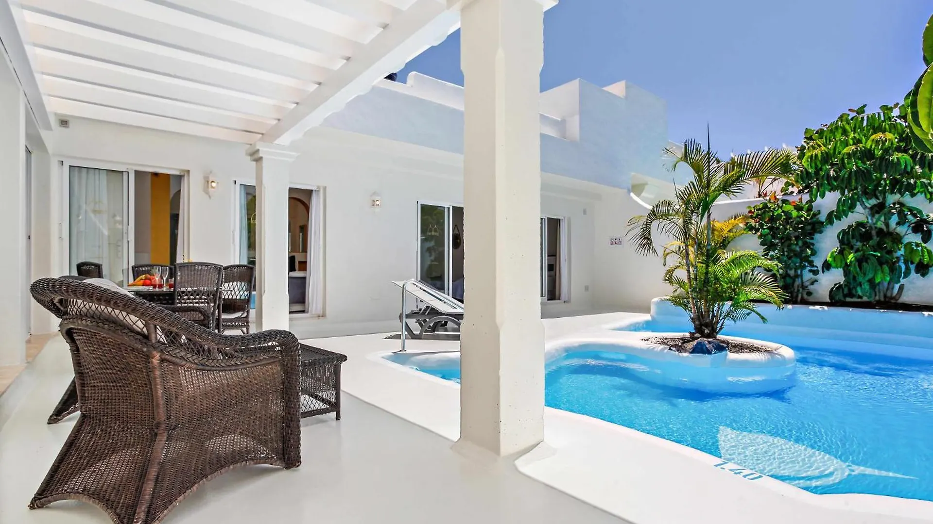 Prive Royal Villa - Bahiazul Corralejo